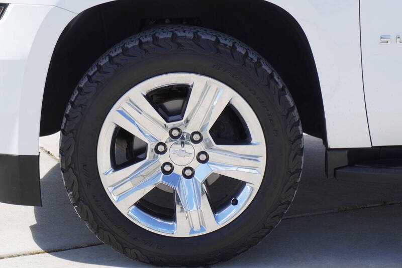 2019 Chevrolet Suburban LT