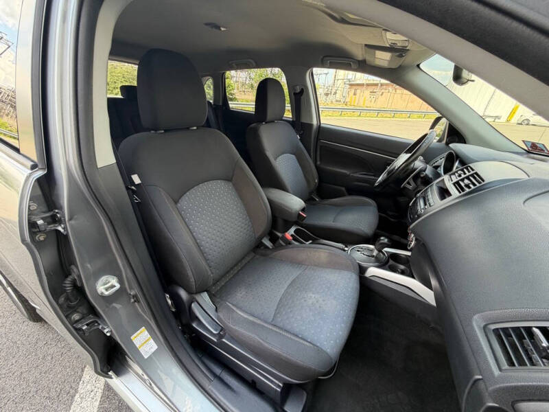 2011 Mitsubishi Outlander Sport SE