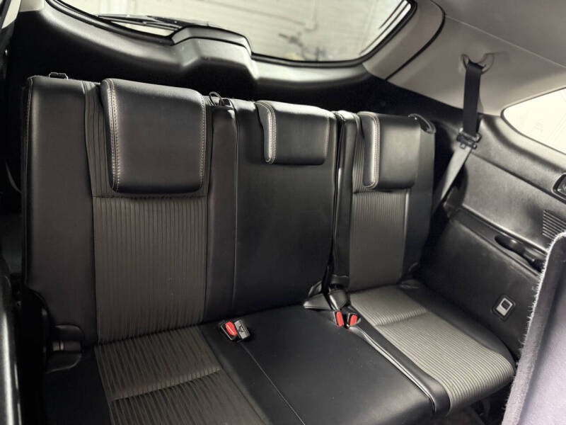 2017 Toyota Highlander LE