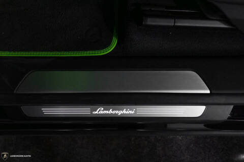 2024 Lamborghini Urus S