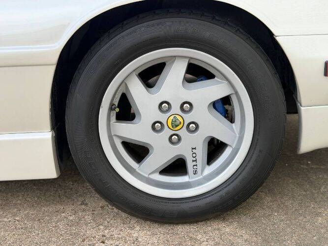 1991 Lotus Esprit Turbo