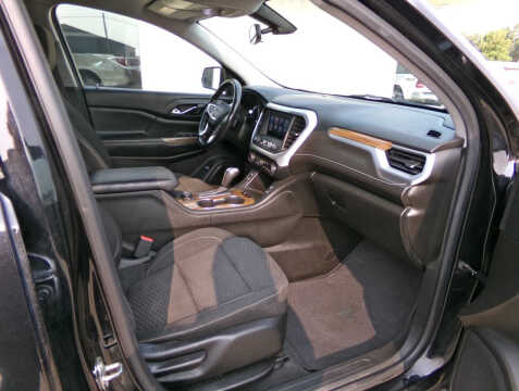 2018 GMC Acadia SLE-2