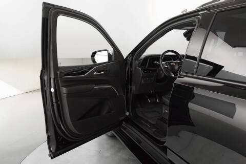 2023 Cadillac Escalade-V