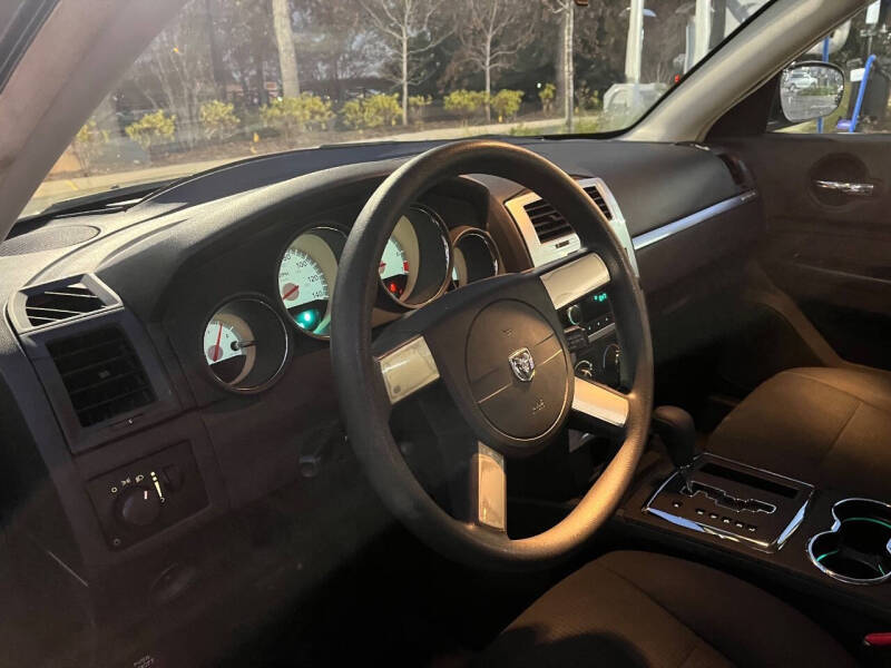 2009 Dodge Charger SE