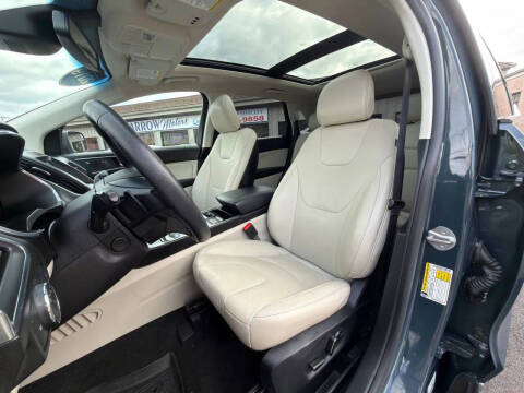 2019 Ford Edge Titanium