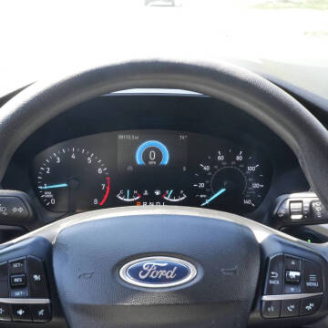 2020 Ford Escape SE