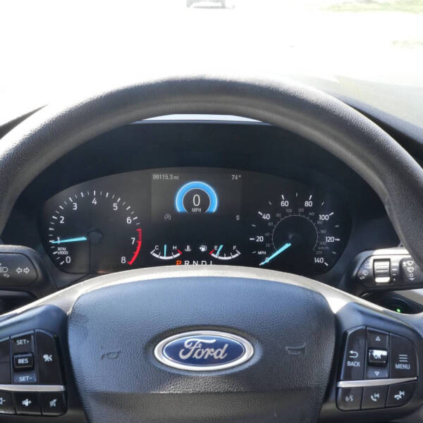 2020 Ford Escape SE