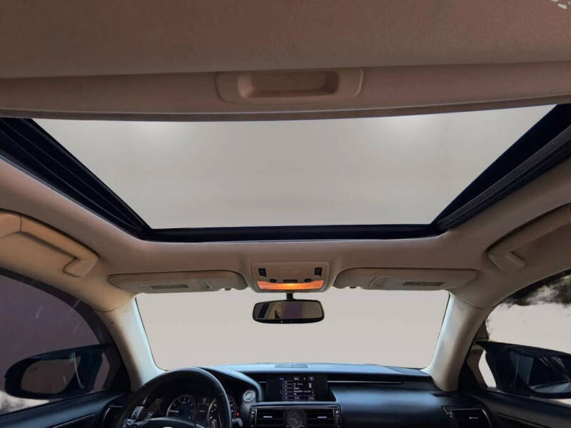 2015 Lexus IS 250