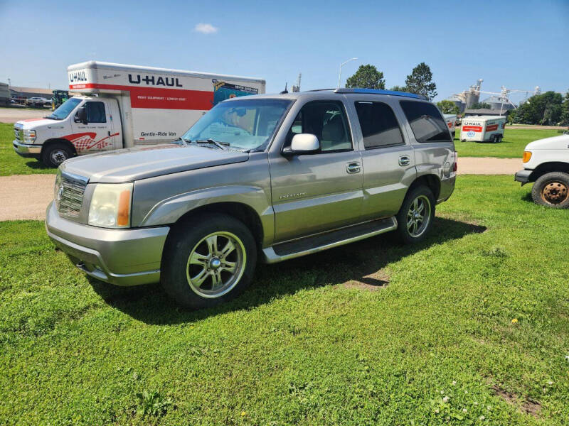 Used 2002 Cadillac Escalade Base with VIN 1GYEK63N42R300594 for sale in Madison, SD