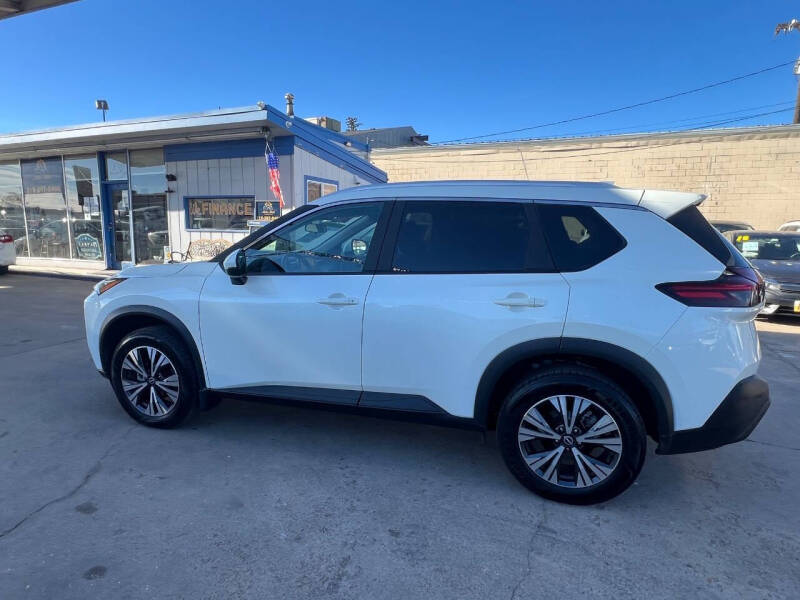 2023 Nissan Rogue SV