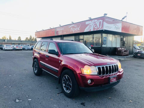 2006 Jeep Grand Cherokee for sale at Apex Motors Lakewood LLC in Lakewood WA