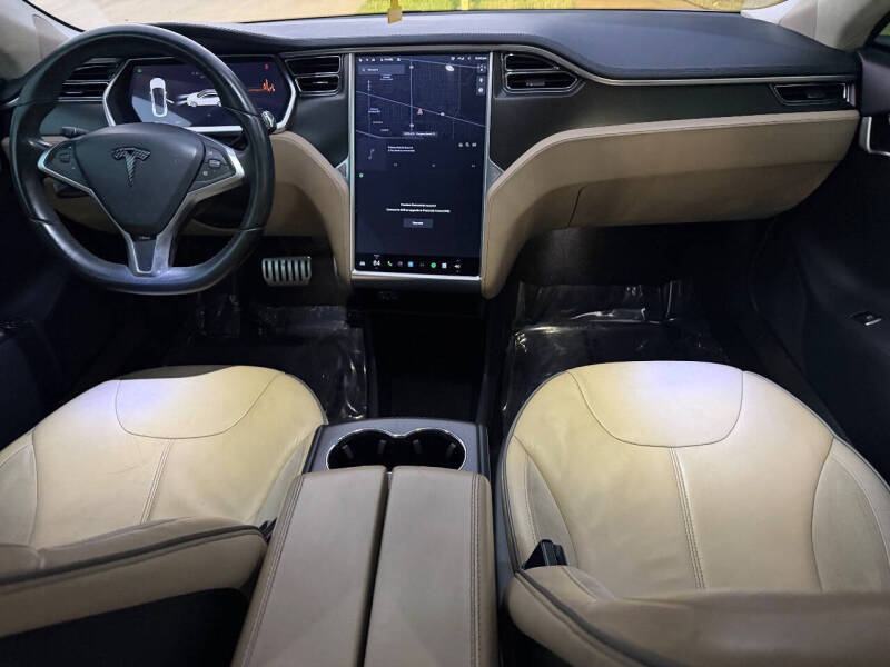 2013 Tesla Model S Performance