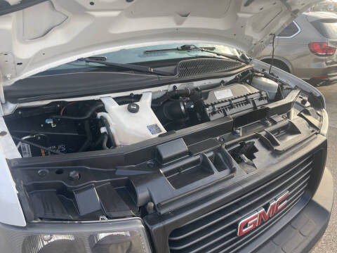 2020 GMC Savana 2500