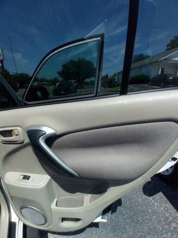 2003 Toyota RAV4