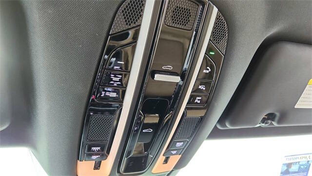 2022 Porsche Cayenne