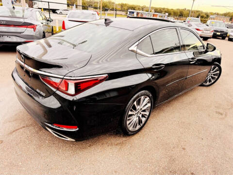 2019 Lexus ES 350