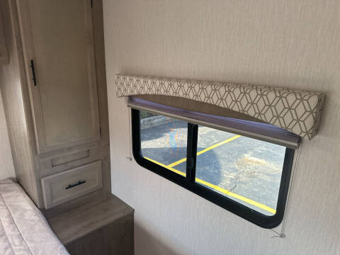 2020 Coachmen RV CAMPER