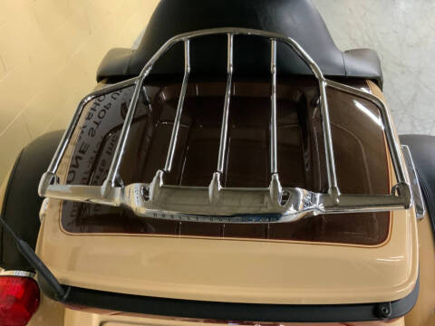 2014 Harley-Davidson FLHTCUTG TRI GLIDE