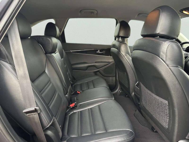 2018 Kia Sorento EX