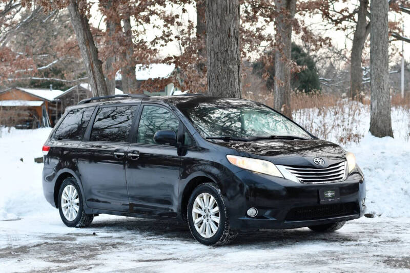 2012 Toyota Sienna XLE