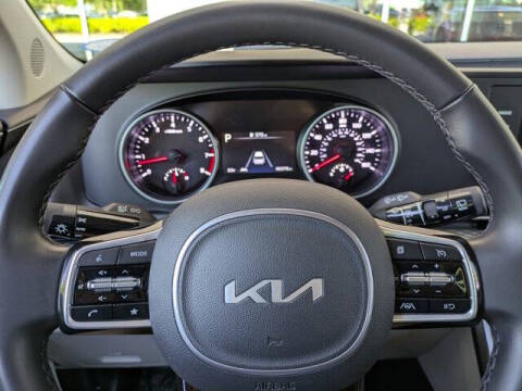2024 Kia Carnival