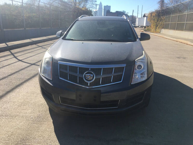 2011 Cadillac SRX Luxury Collection photo 2