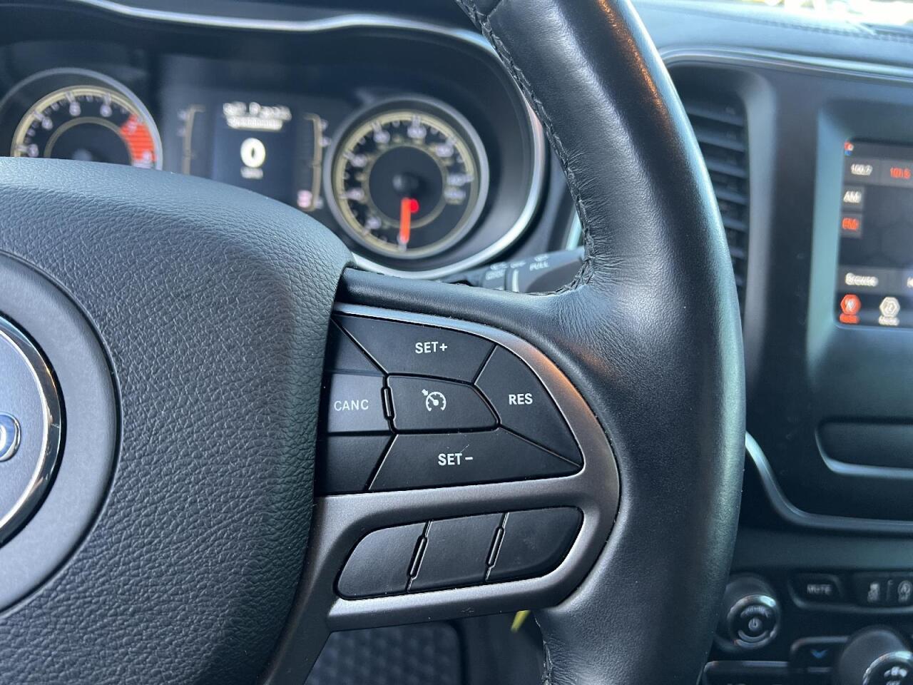 2019 Jeep Cherokee 22