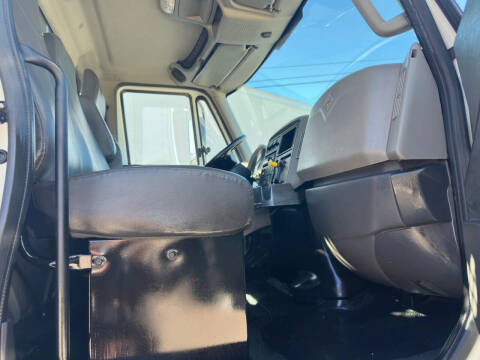 2017 International DuraStar 4300