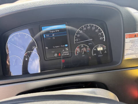 2027 Freightliner 114 SD