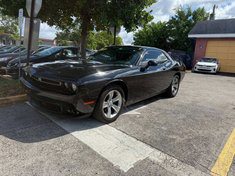 2018 Dodge Challenger SXT