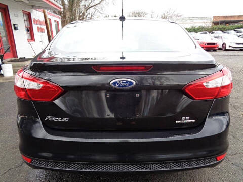 2014 Ford Focus SE