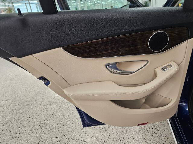 2017 Mercedes-Benz C-Class