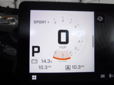 2024 Can-Am Maverick R