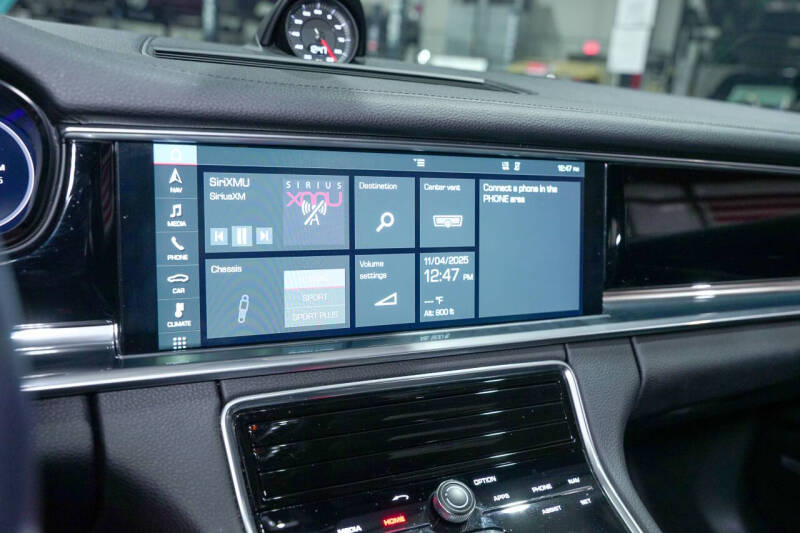 2018 Porsche Panamera 4S