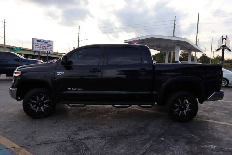 2015 Toyota Tundra SR5