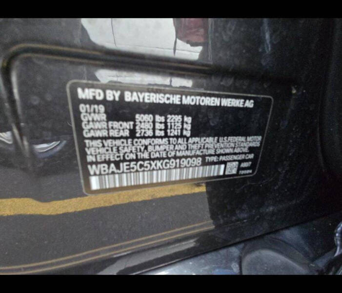 2019 BMW 5 Series 540i