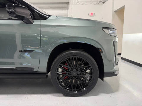 2024 Cadillac Escalade-V