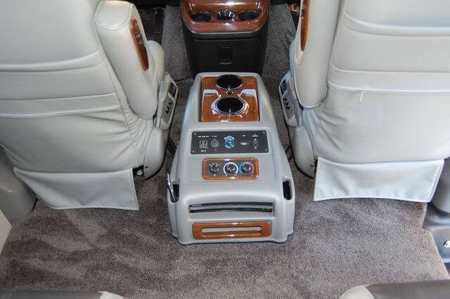 2017 GMC Savana 2500