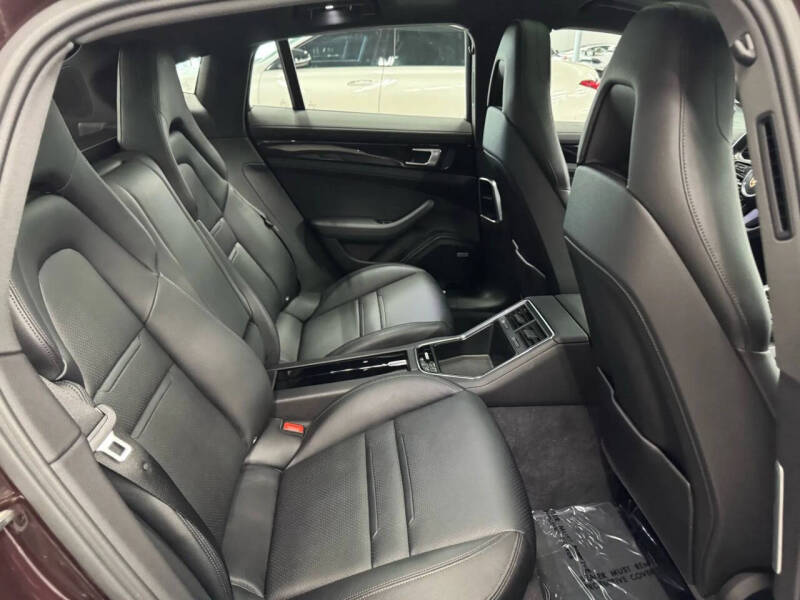 2022 Porsche Panamera