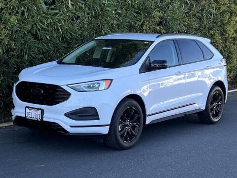 2022 Ford Edge SE