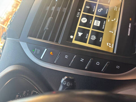 2016 Lincoln MKC Select