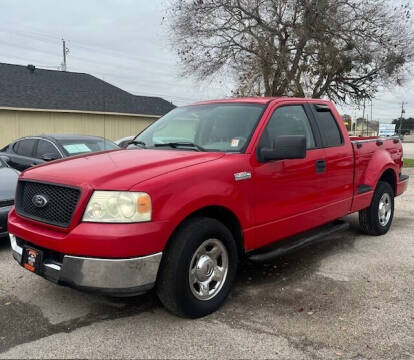 2005 Ford F-150 for sale at MILLENIUM MOTOR SALES, INC. in Rosenberg TX