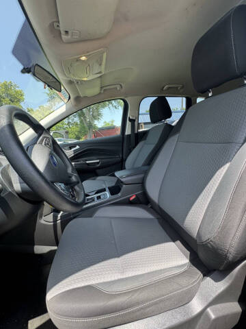 2018 Ford Escape SE