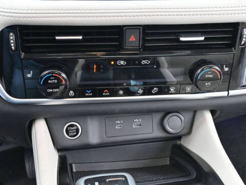 2022 Nissan Rogue SL