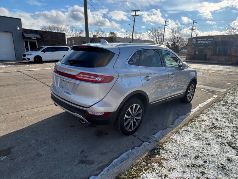 2019 Lincoln MKC Reserve photo 13