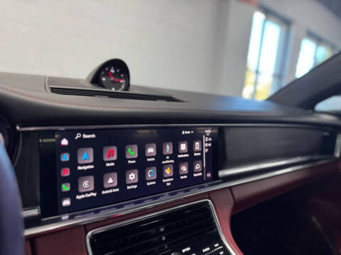 2023 Porsche Panamera