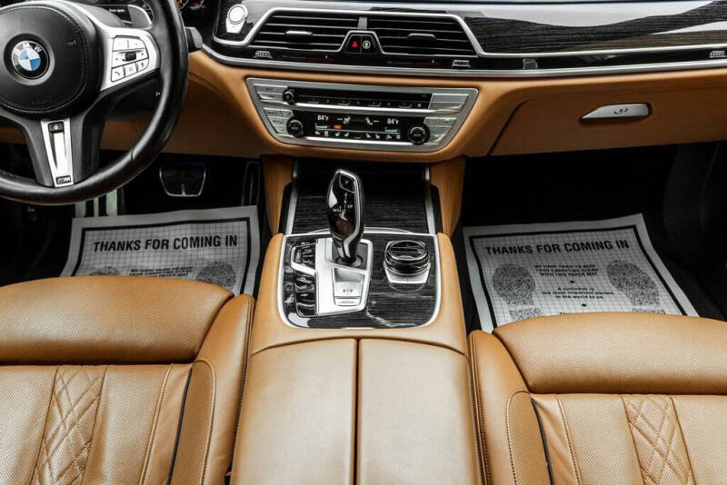 2022 BMW 7 Series 750i xDrive