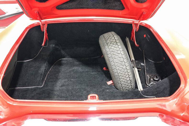 1957 Ford Thunderbird