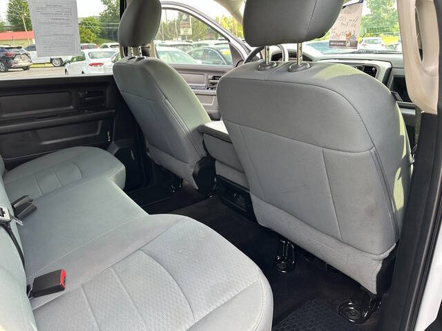 2017 RAM 1500 Express