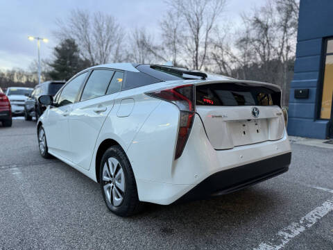 2017 Toyota Prius Two